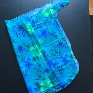 3/25$ Beach sarong Baltex NWOT
